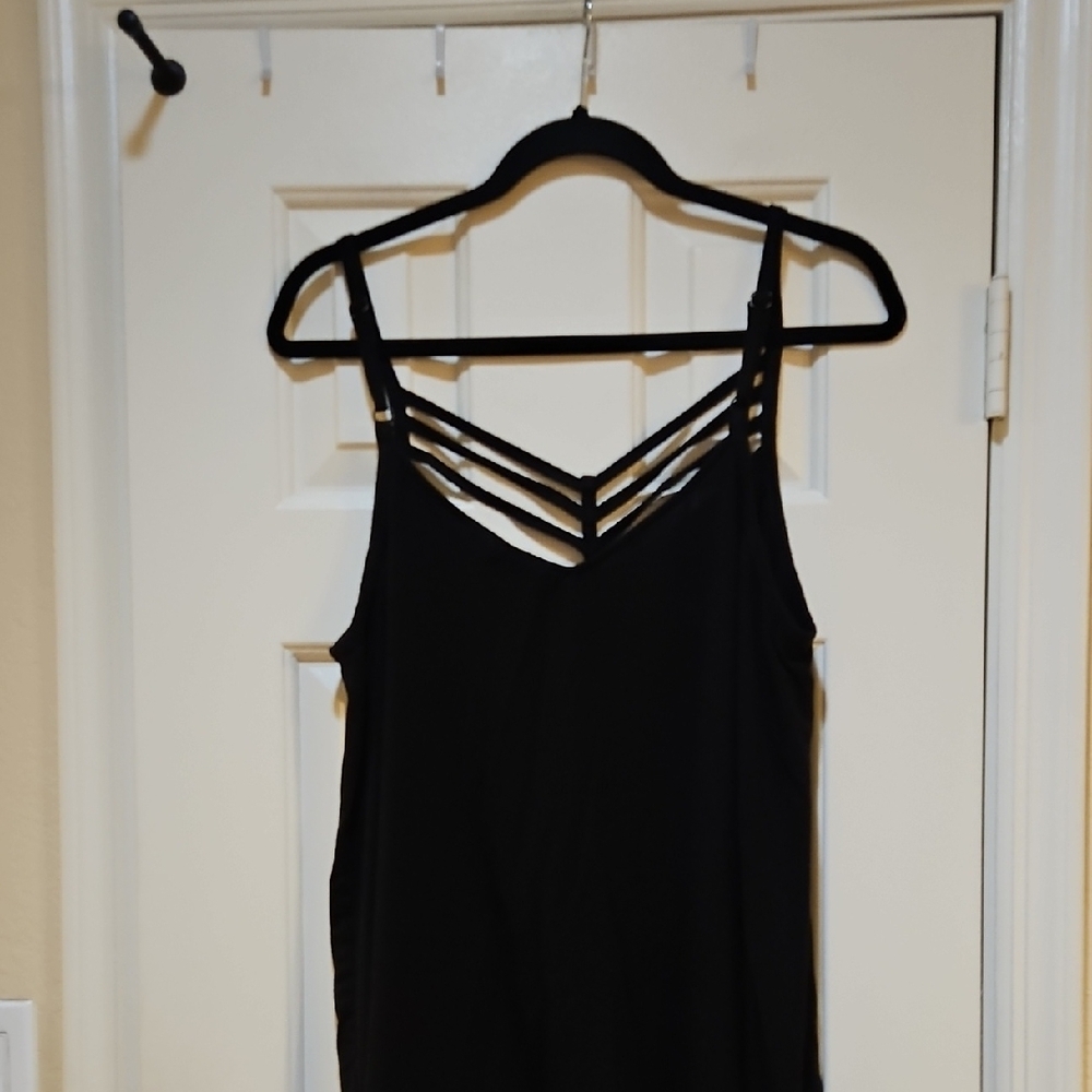 torrid Black Strappy V-Back Tank - Picture 11 of 13